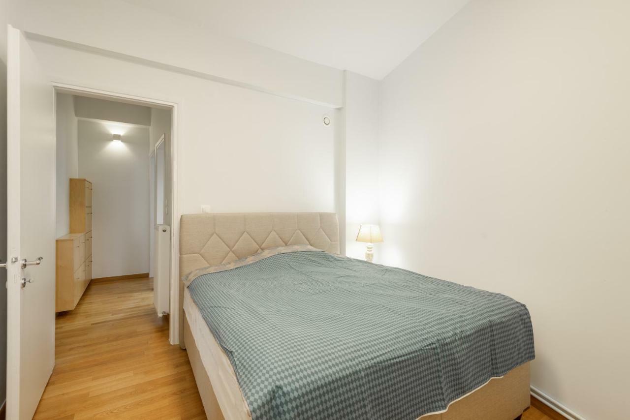 Brand-New Modern Flat In Heart Of City Thessaloniki Exterior photo