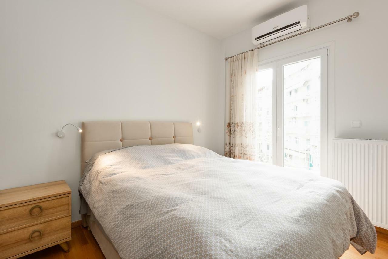 Brand-New Modern Flat In Heart Of City Thessaloniki Exterior photo