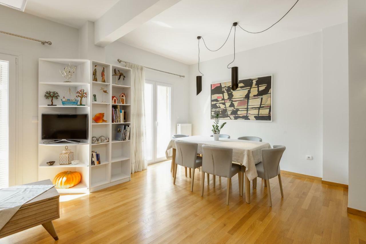 Brand-New Modern Flat In Heart Of City Thessaloniki Exterior photo