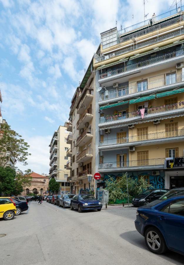 Brand-New Modern Flat In Heart Of City Thessaloniki Exterior photo